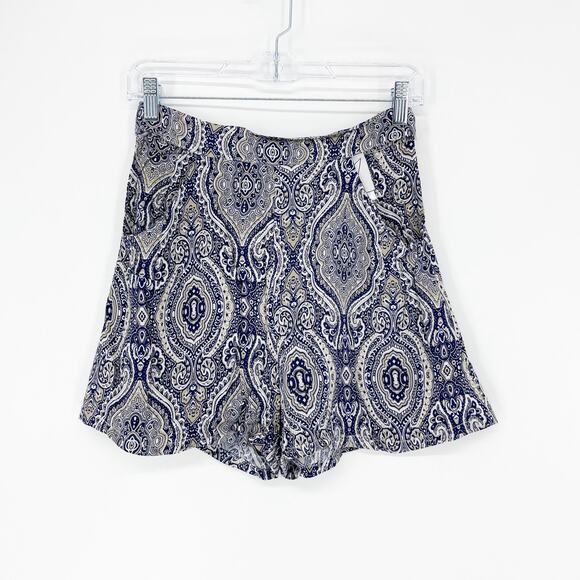 RP4LF Cutout Paisley Shorts Size Small - Picture 1 of 7
